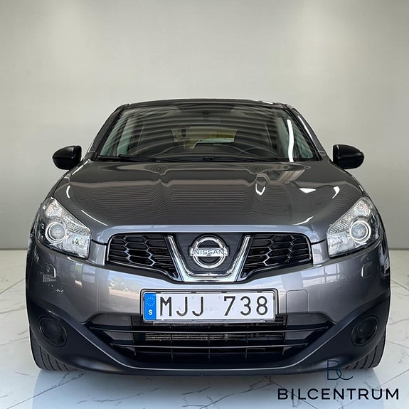 Nissan Qashqai 2 of 5