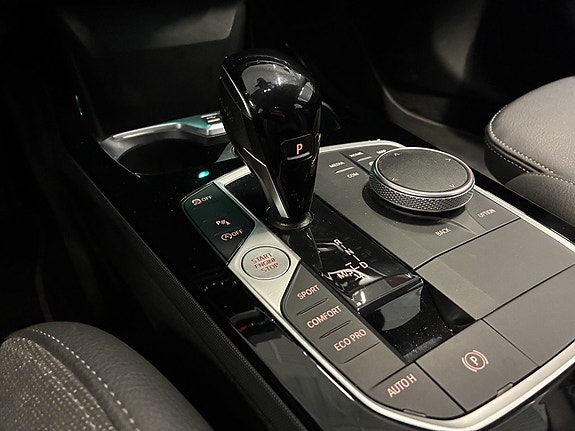BMW 118i 16 of 23
