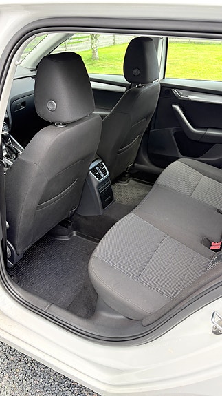 Skoda Octavia 5 of 5