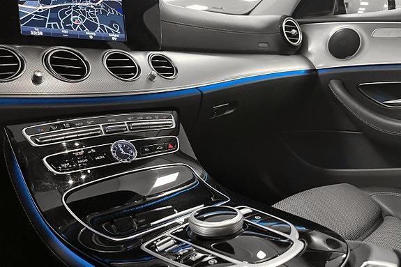 Mercedes-Benz E220 d 14 of 17