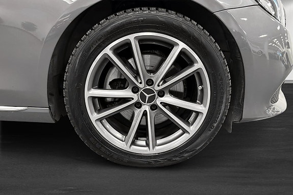 Mercedes-Benz E220 d 11 of 17