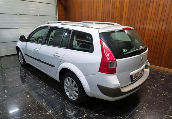 Renault Megane II 3 of 5