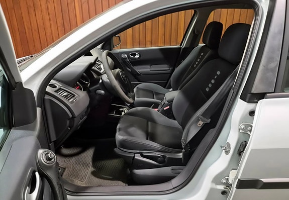 Renault Megane II 6 of 17