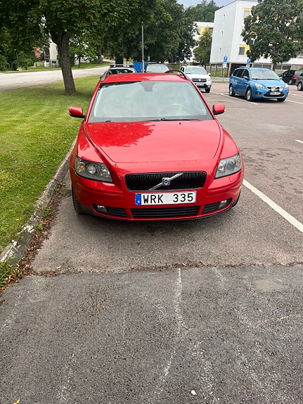 Volvo V50 4 of 6