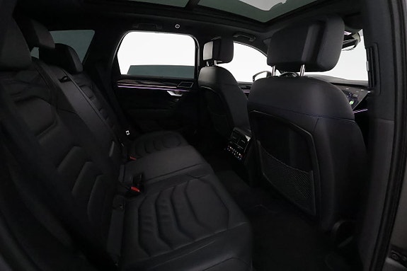 Volkswagen Touareg 21 of 30