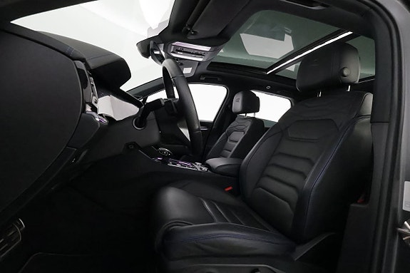 Volkswagen Touareg 13 of 30