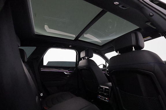 Volkswagen Touareg 22 of 30