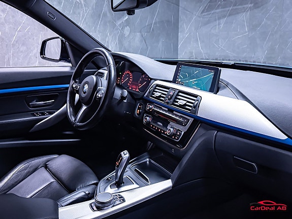 BMW 320 13 of 30