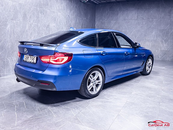 BMW 320 7 of 30