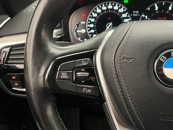 BMW 520d 17 of 30
