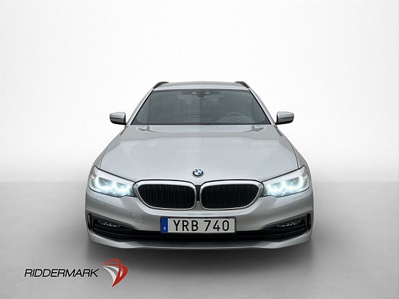 BMW 520d 2 of 5