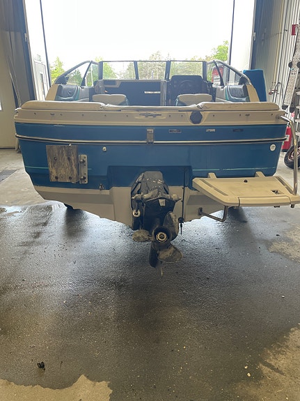 Bayliner capri 4 of 5