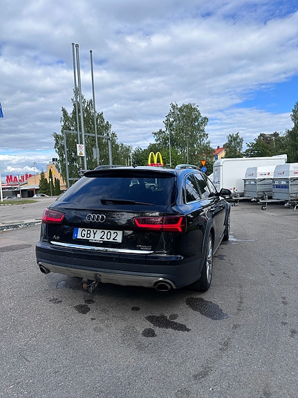 Audi A6 allroad 3 of 5