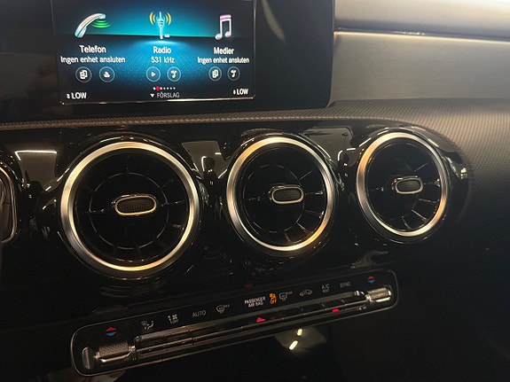 Mercedes-Benz A180 d 11 of 19