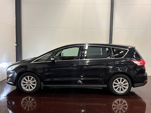 Ford S-MAX 6 of 30