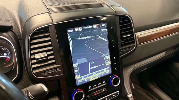 Renault Koleos 21 of 27