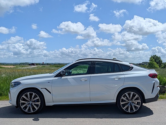 BMW X6 2 of 5