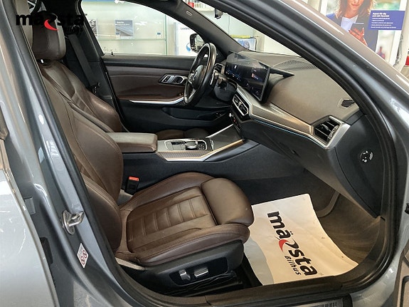 BMW 330e 7 of 19
