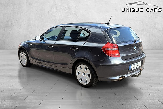 BMW 116i 5 of 5