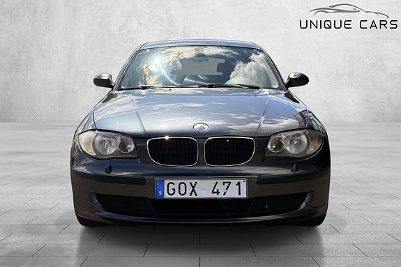 BMW 116i 9 of 21