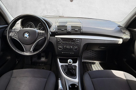 BMW 116i 13 of 21