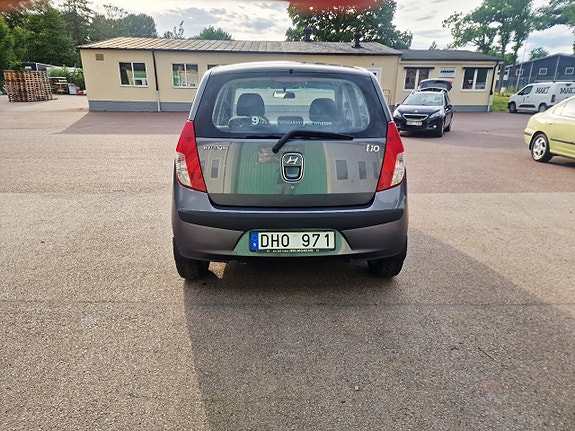Hyundai i10 5 of 13