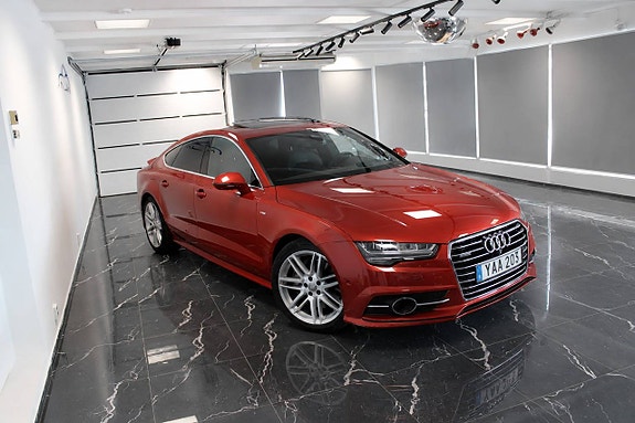 Audi A7 2 of 5