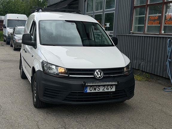 Volkswagen Caddy 2 of 5