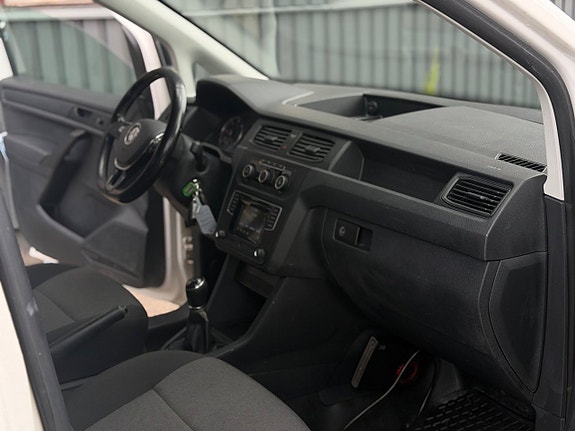 Volkswagen Caddy 6 of 9