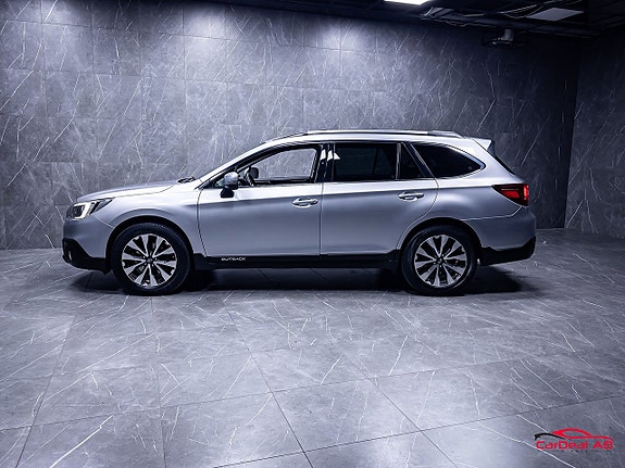 Subaru Outback 4 of 5