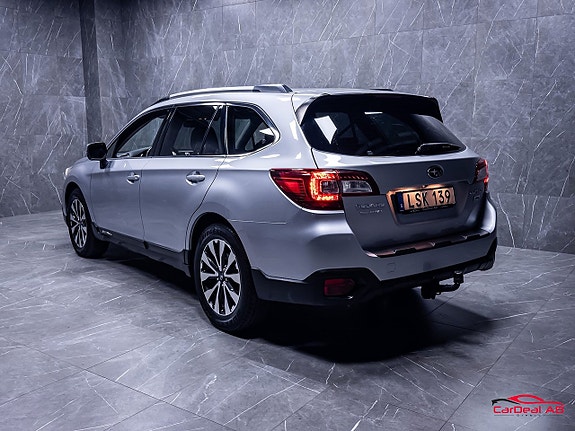 Subaru Outback 5 of 5