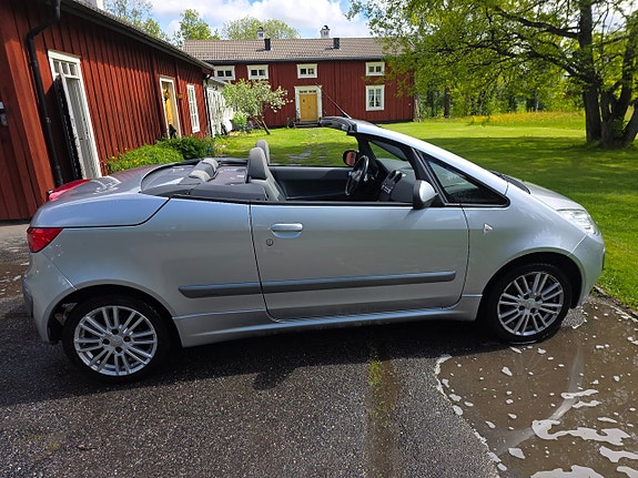 Mitsubishi Colt 3 of 5