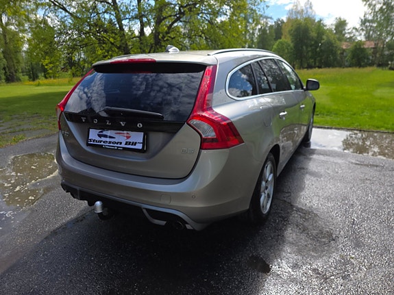Volvo V60 5 of 5