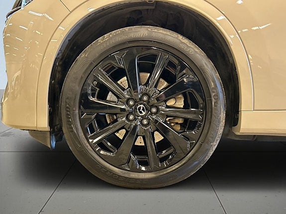 Mazda CX-80 14 of 23
