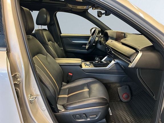 Mazda CX-80 10 of 23