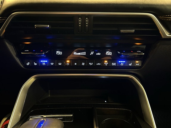 Mazda CX-80 15 of 23