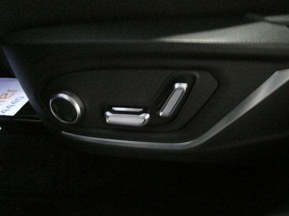 Lynk & Co 01 15 of 27