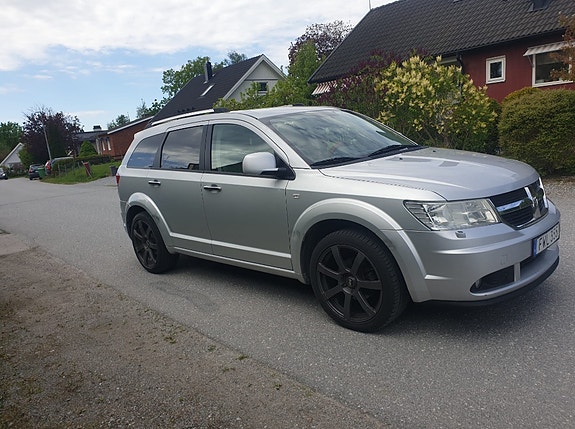 Dodge Journey 3 of 14