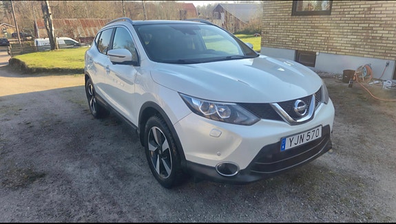 Nissan Qashqai 2 of 5