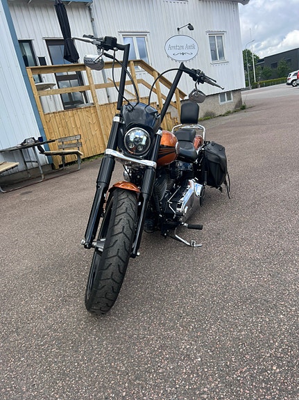 Harley-Davidson Breakout 2 of 5