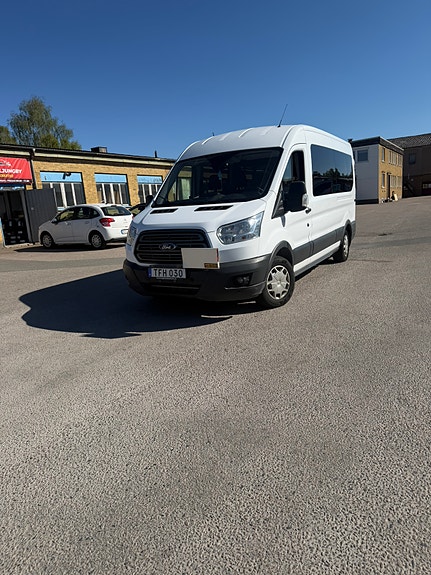 Ford Transit 2 of 5