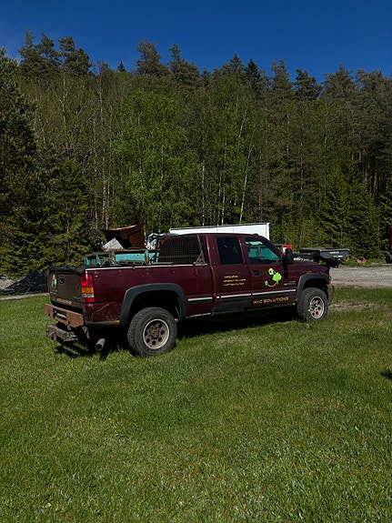 Chevrolet Silverado 2500 3 of 5