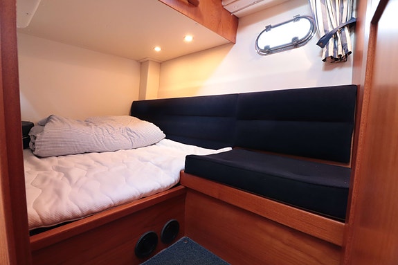 Nimbus Commander Trawler 37 29 of 30