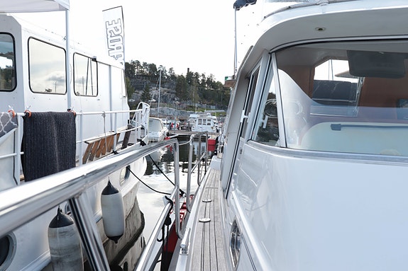 Nimbus Commander Trawler 37 7 of 30