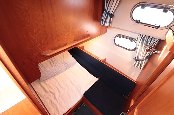 Nimbus Commander Trawler 37 28 of 30