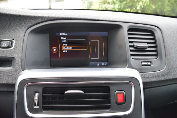 Volvo V60 14 of 27