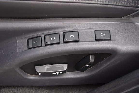 Volvo V60 22 of 27