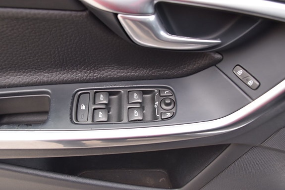 Volvo V60 21 of 27