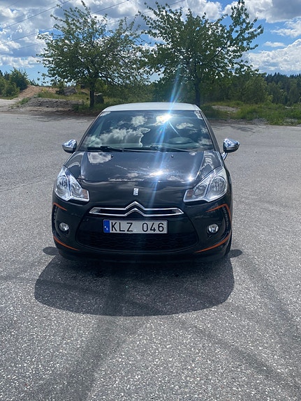 Citroen DS3 2 of 5