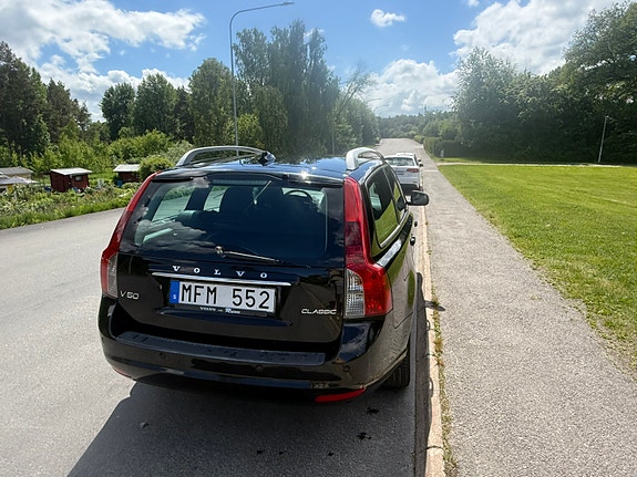 Volvo V50 4 of 14